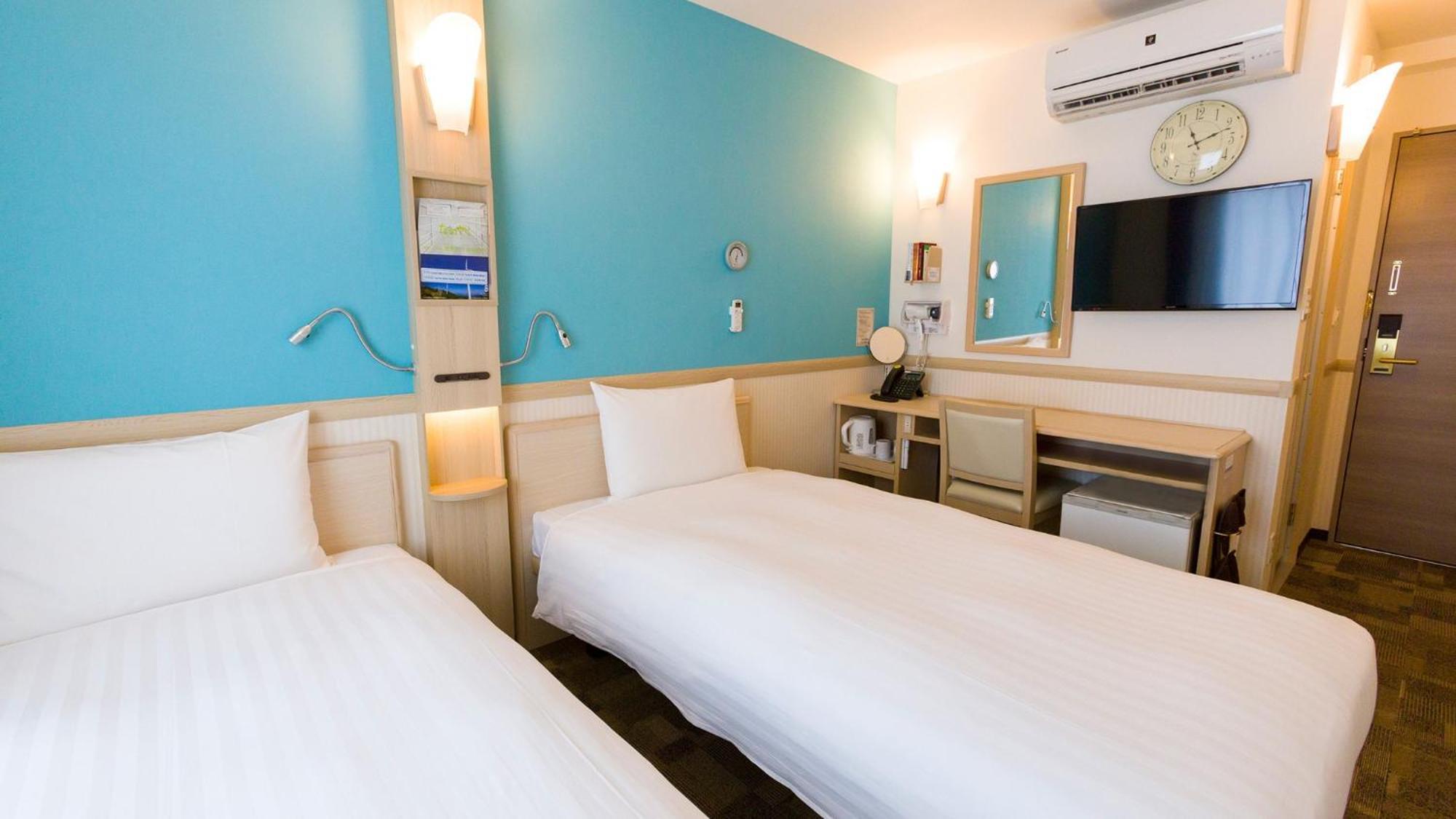 Toyoko Inn Matsumoto Eki Higashi Guchi Habitación foto